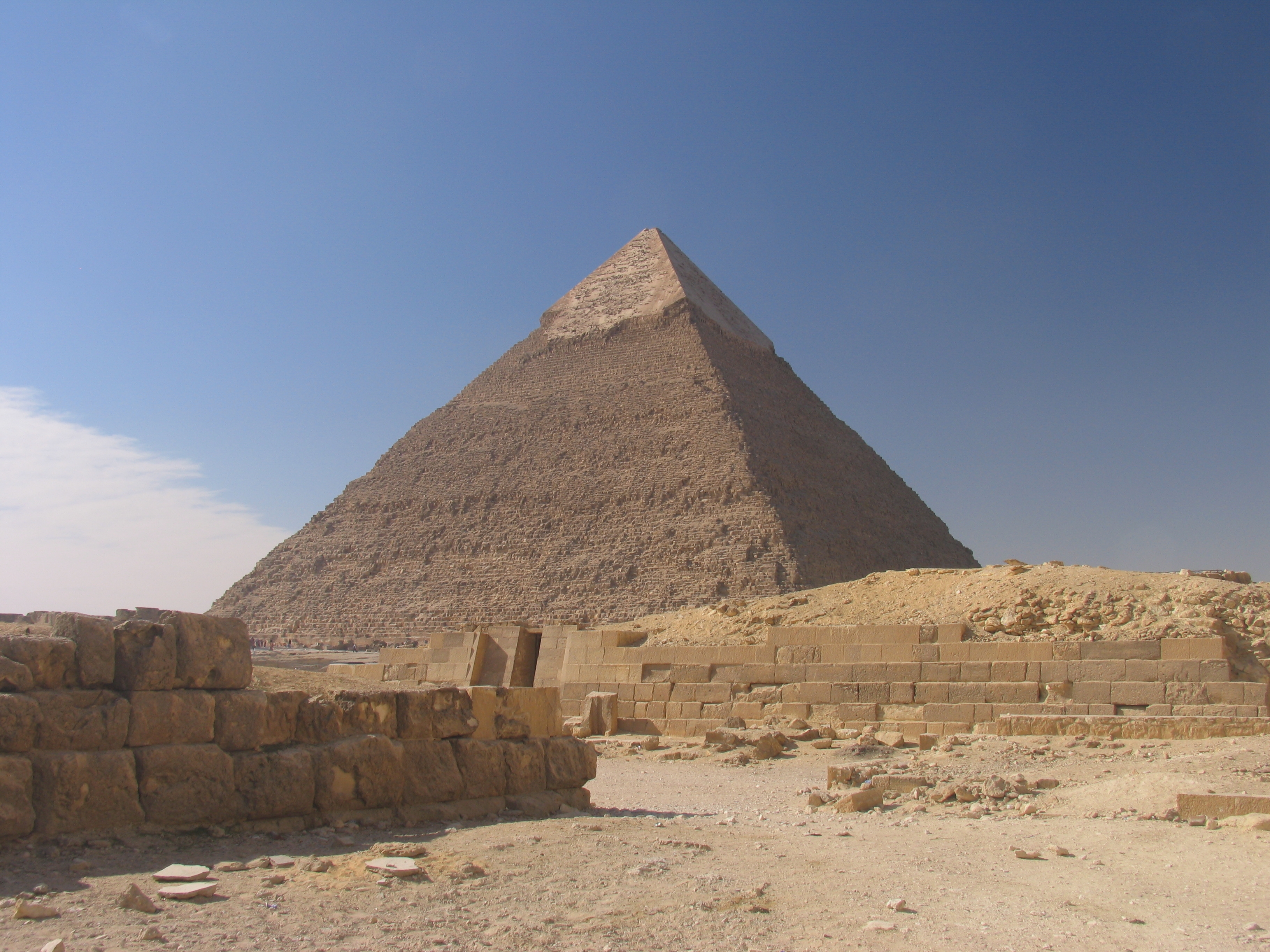 Формы пирамид в древнем египте. Архитектура древнего Египта. Египетские дома. Пирамиды в повседневной жизни. Пирамида в быту.